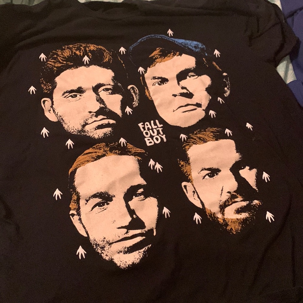 Fall Out Boy shirt does not have tag but it is xl